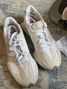 New Balance 327 Off-White & White Lace-Up Sneakers